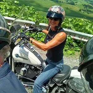 Meet your Posher, Sylvia